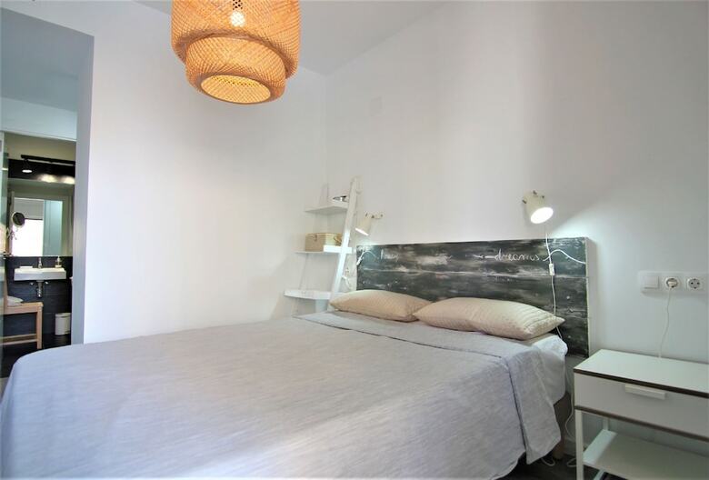 Apartamentos Miradorbeach-1�l�nea Playa-wifi Y Garaje Gratis
