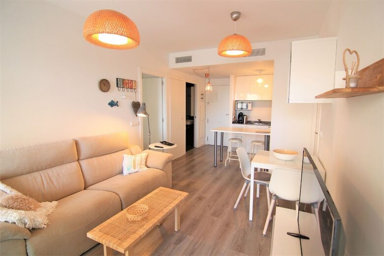 Apartamentos Miradorbeach-1�l�nea Playa-wifi Y Garaje Gratis