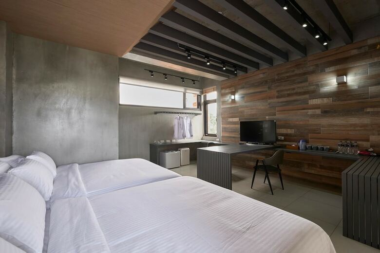 Hotel Enjoy Sanheyuan