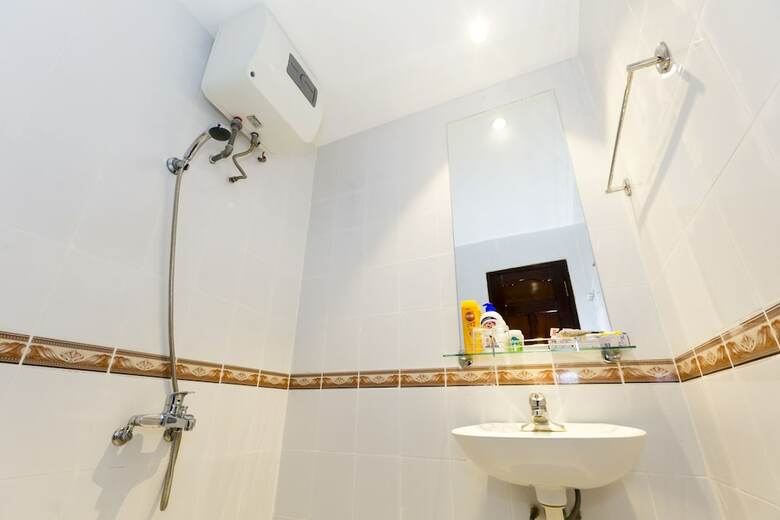 Hotel Purple Hue Bnb Central Hub