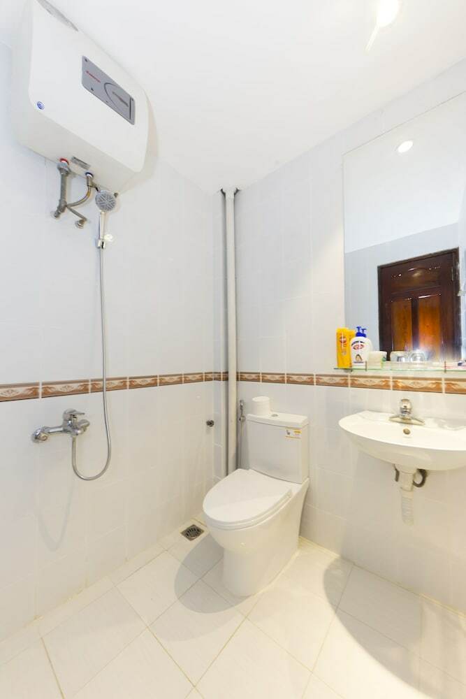 Hotel Purple Hue Bnb Central Hub