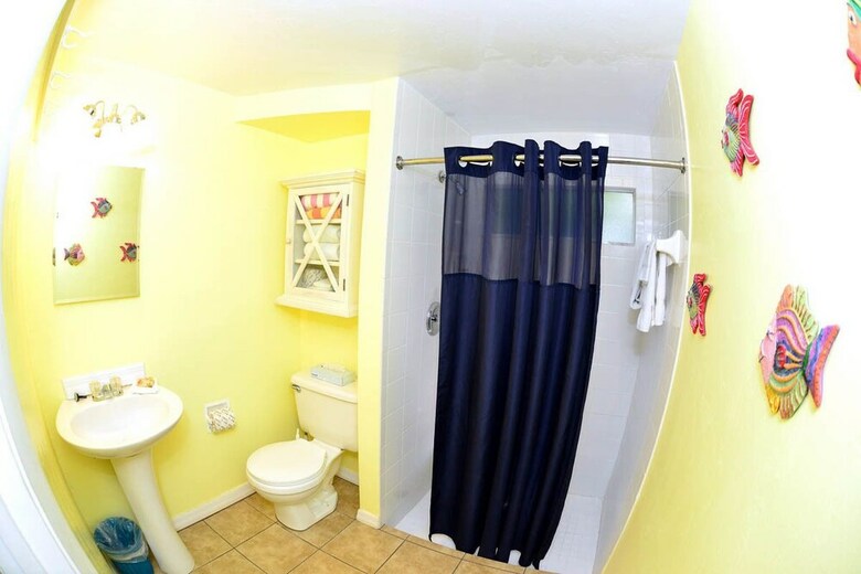 The Palmview And Sandpiper Inns