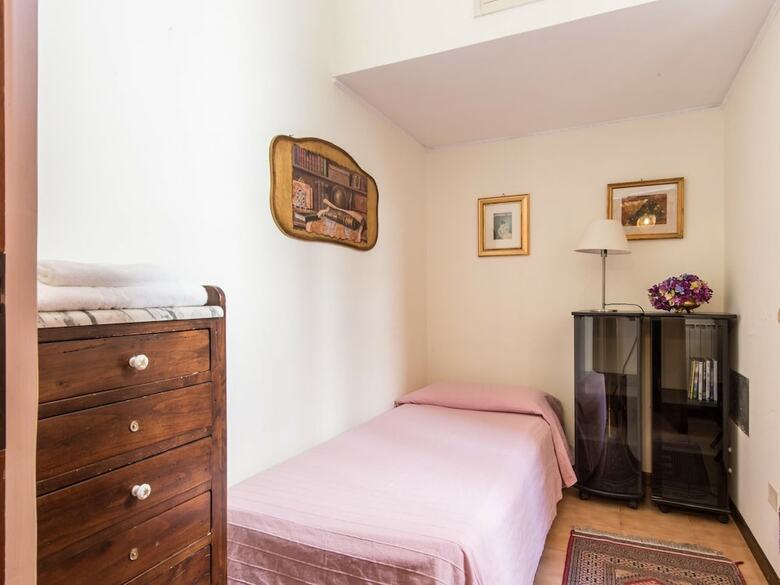 Rsh Spanish Steps Luxury Apartment