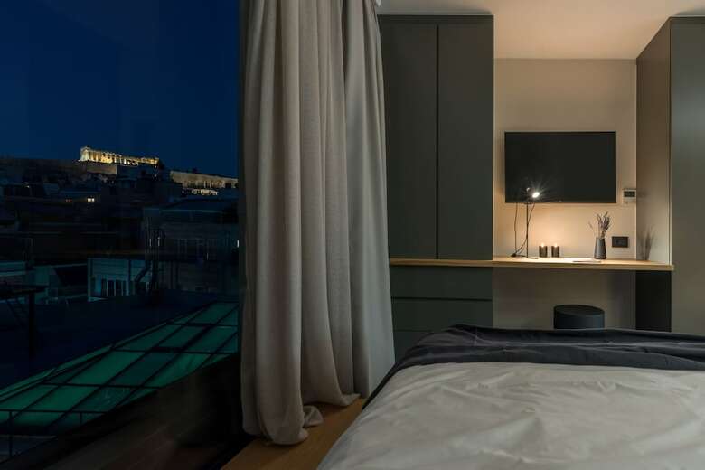 Apartamentos Hub Suites Luxury Living In Athens