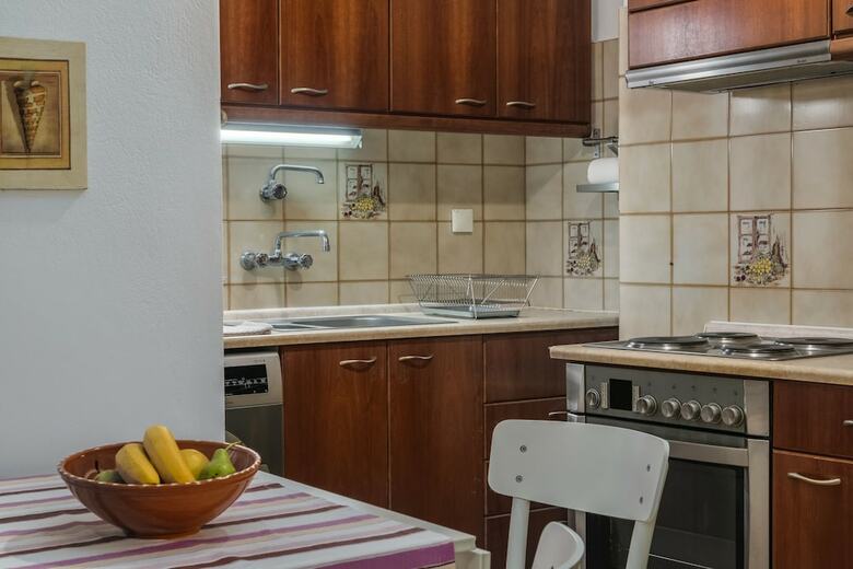 Lovely Maisonette In Beautiful Milos