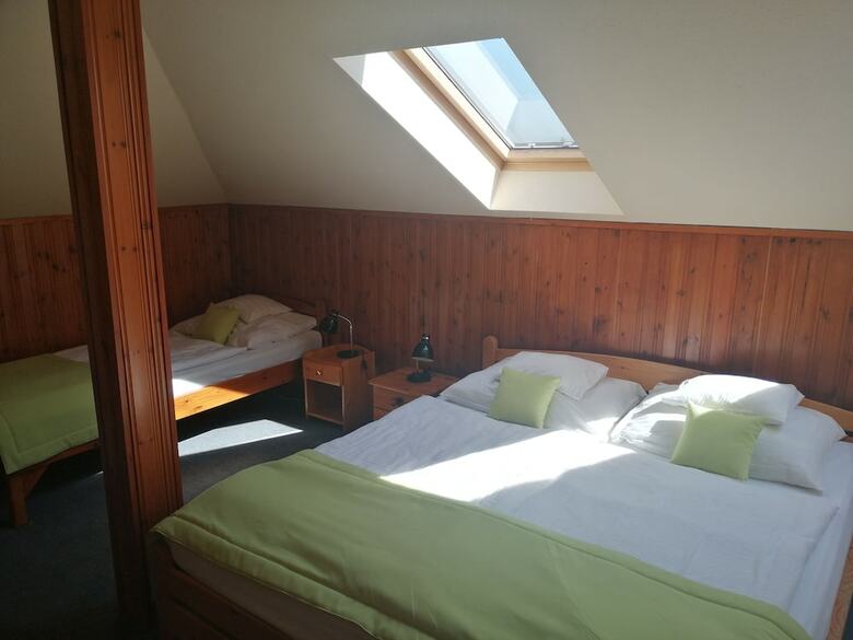 Hotel Hajnal