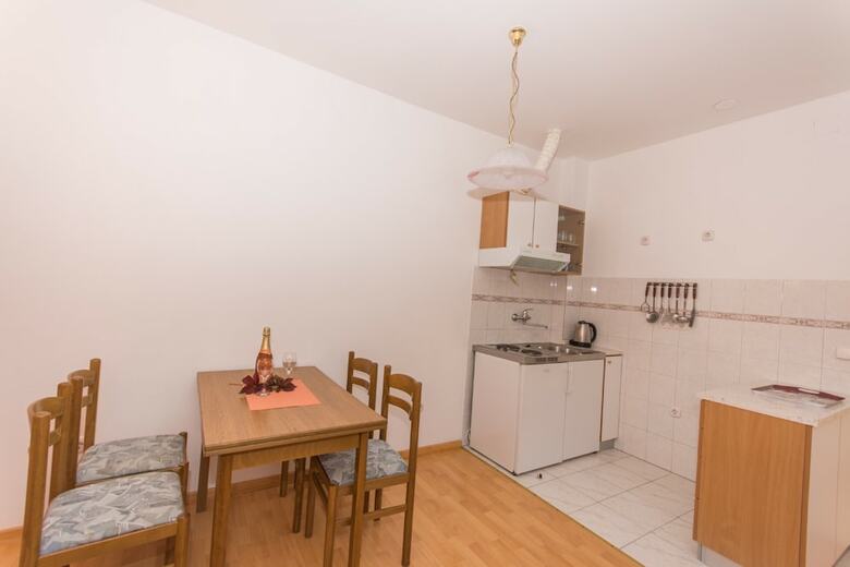 Apartments Mastelic