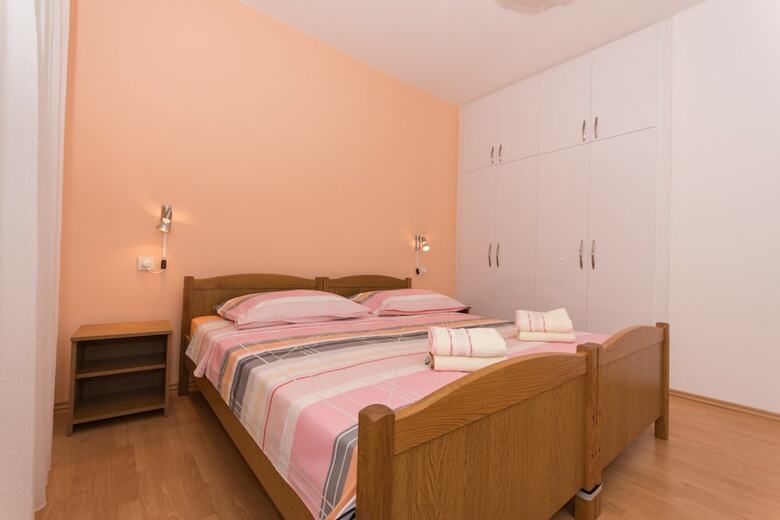 Apartments Mastelic