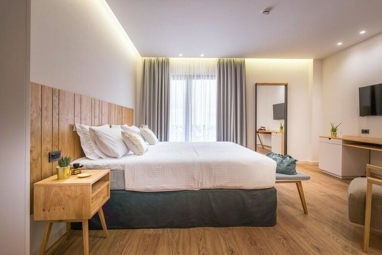 Glow Boutique Hotel & Suites