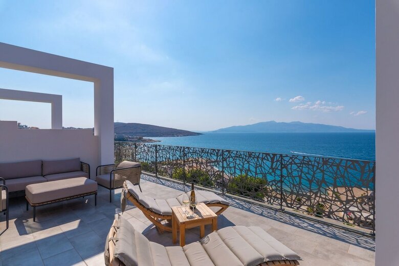Glow Boutique Hotel & Suites