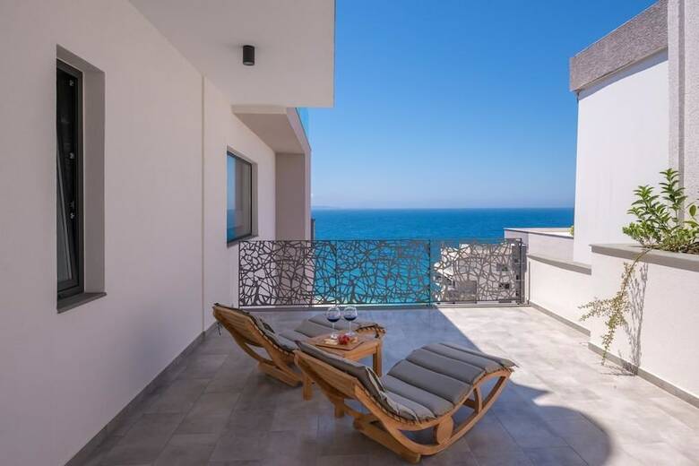 Glow Boutique Hotel & Suites