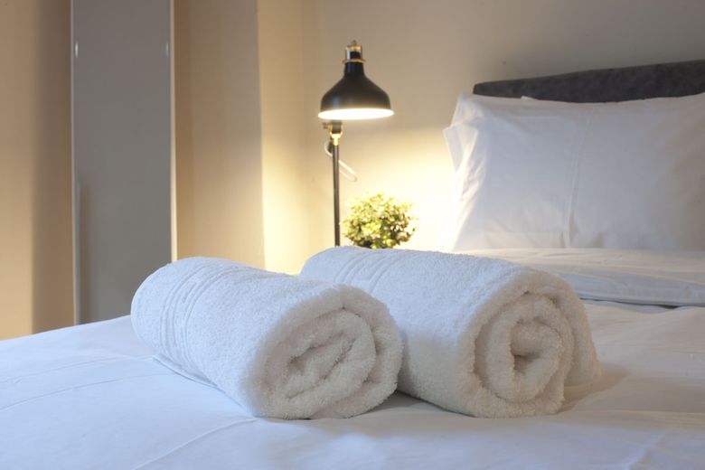 Ambelokipi. Spacious Sunny Apartment