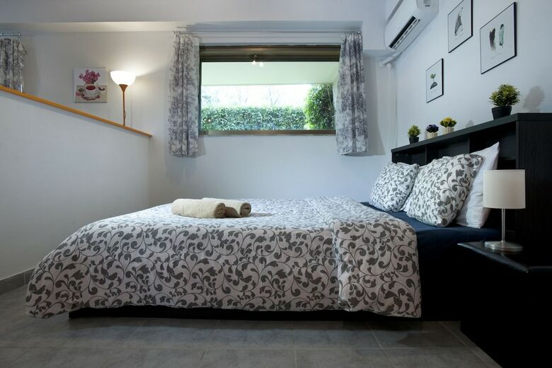 Apartamentos Cozy Fully Renovated Studio In Holargos