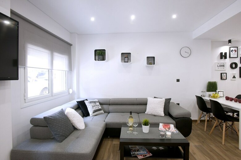 (?) Koukaki, Modern, Newly Refurbished Apartment
