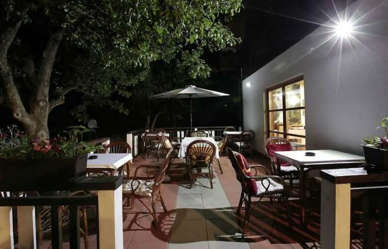 Hotel Adriana Guesthouse