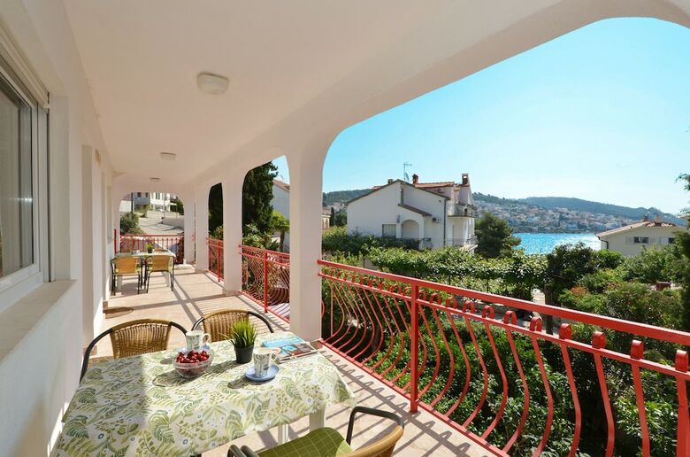 Apartment House Juretic