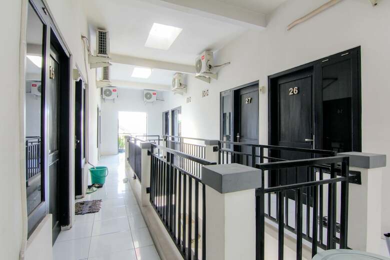 Hotel Jj House Wahid Hasyim