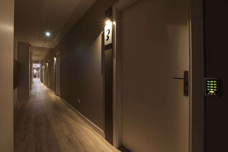 Hotel Eibarrooms Auto Check-in