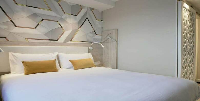 Hotel Kyriad Crepy En Valois