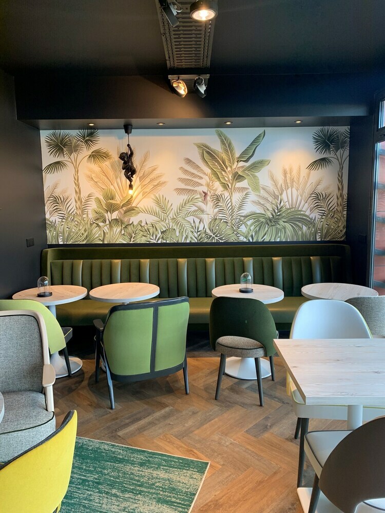 Hotel Kyriad Crepy En Valois