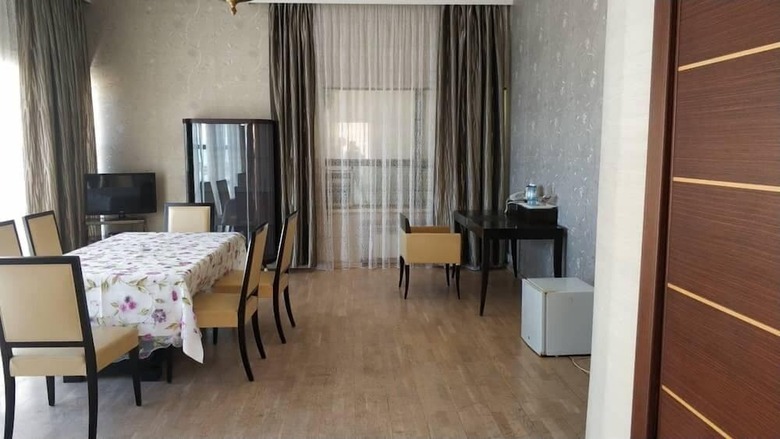 Hotel Khazar Golden Beach
