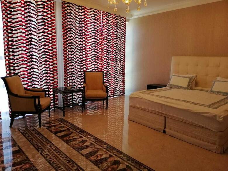 Hotel Khazar Golden Beach