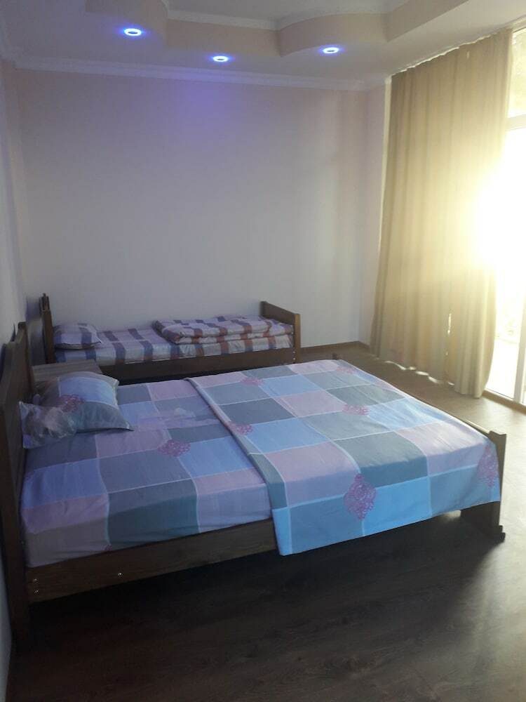 Hotel New Wave