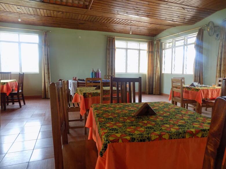 Hotel Fort Coleb Guest House