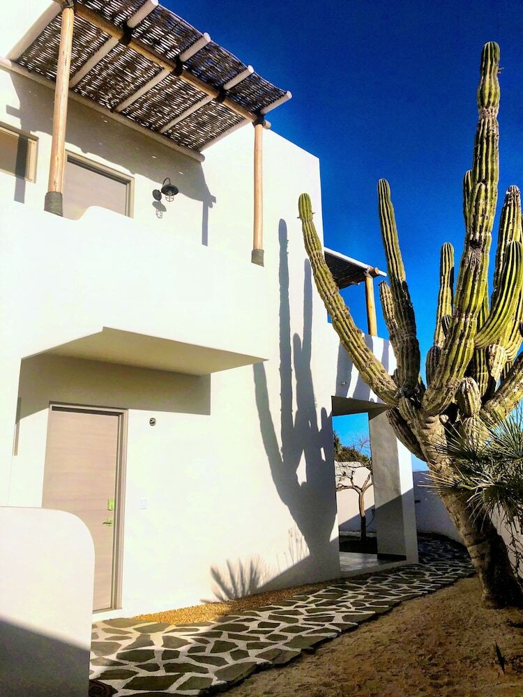 The Freesouls Residences Cerritos Beach