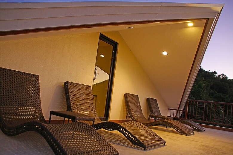 Layanglayang Home Boutique Hotel