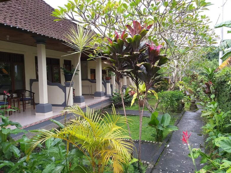Hotel Detri Inn