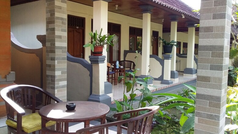 Hotel Detri Inn