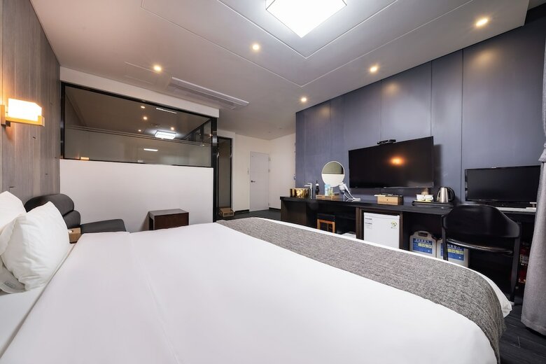 Seattle B Hotel