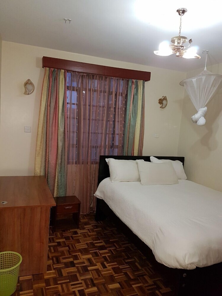 Apartamentos Yaya Center