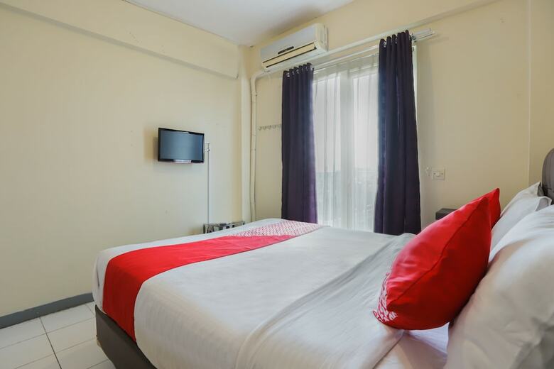 Oyo 909 Lauv Room Grand Centerpoint