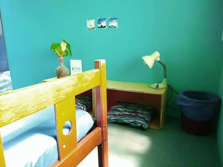 Hostal Bonobo Bed And Breakfast House