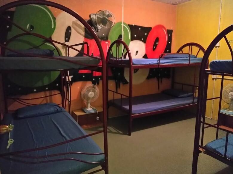 Hostal Bonobo Bed And Breakfast House