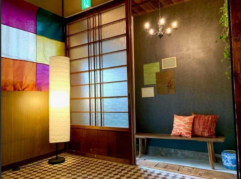 Good Old Japanese Inn (217-2)