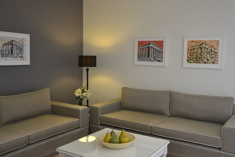 Apartamentos Mythos Residence