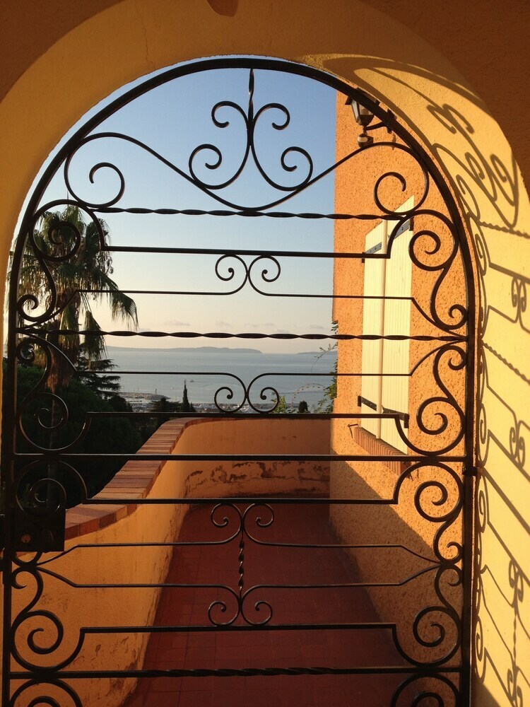Bed & Breakfast Villa Les Dauphins