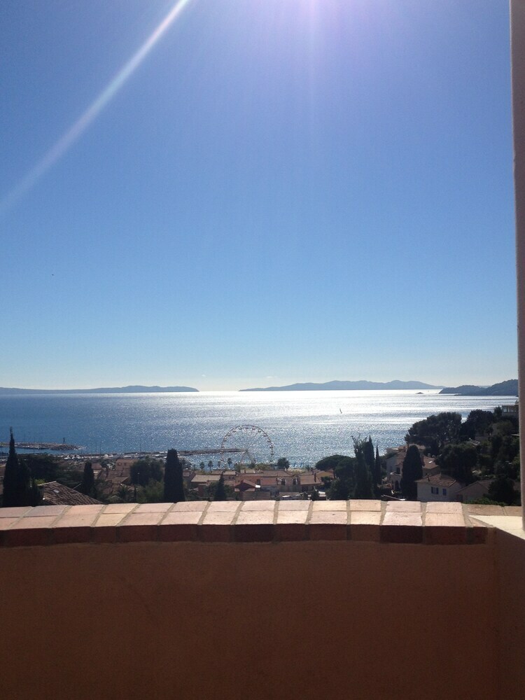 Bed & Breakfast Villa Les Dauphins