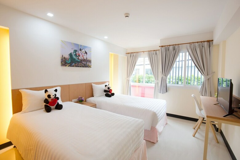 Hostal Lucky Panda Hotel - Hostel