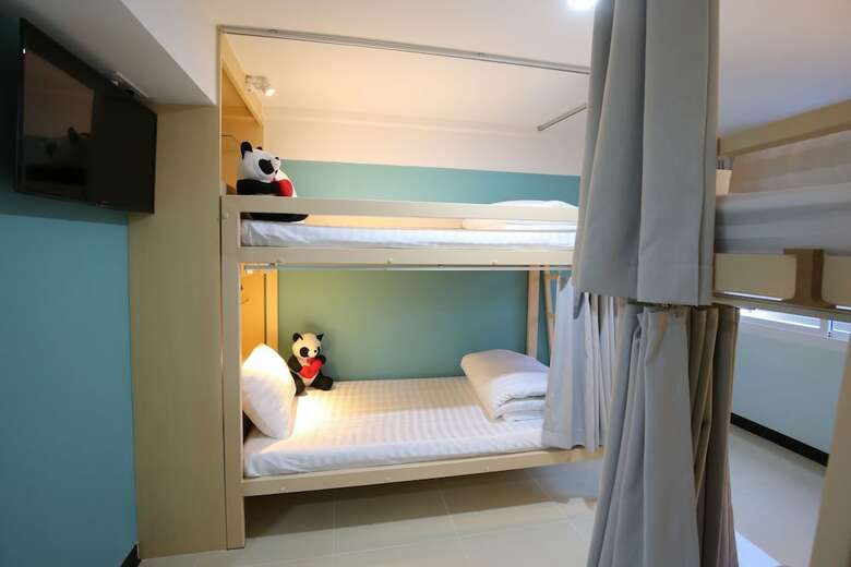 Hostal Lucky Panda Hotel - Hostel