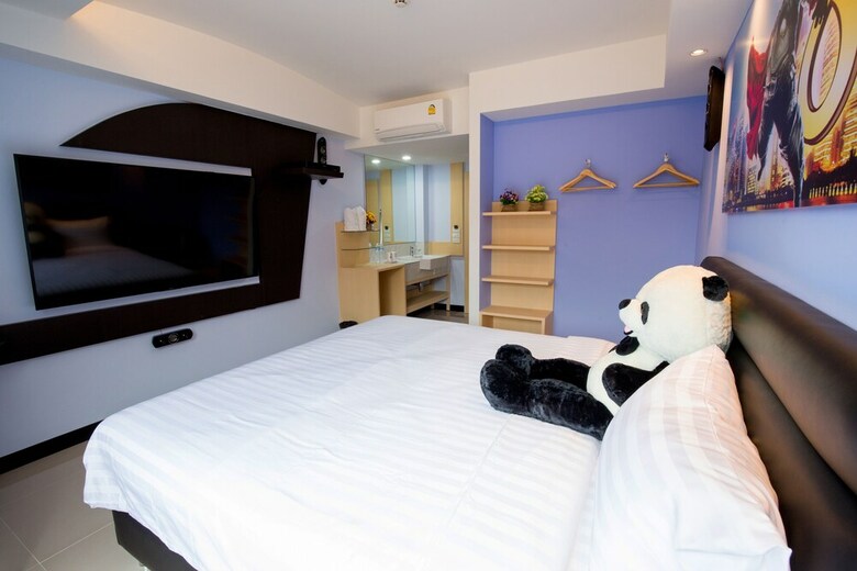 Hostal Lucky Panda Hotel - Hostel