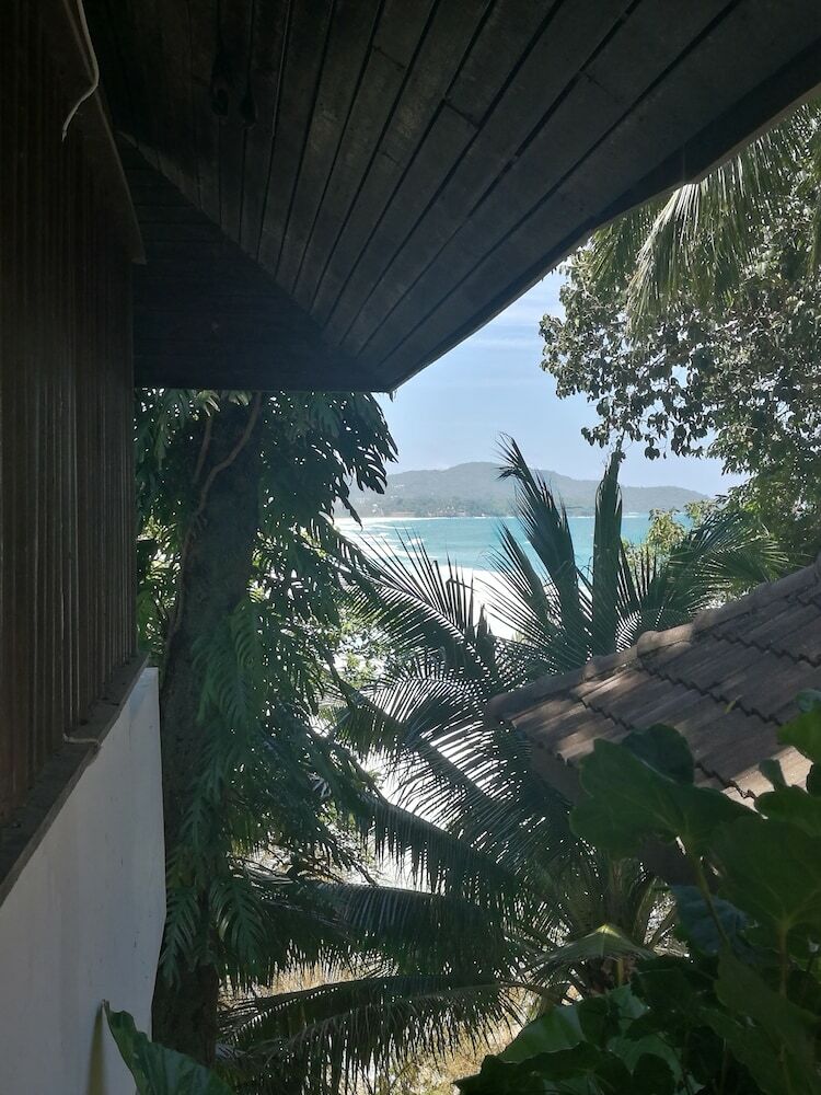 Hotel On The Hill Karon Resort