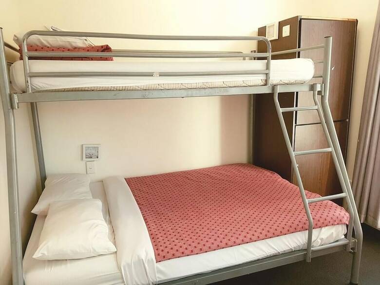 Hostal Koalas Perth City Backpackers Hostel