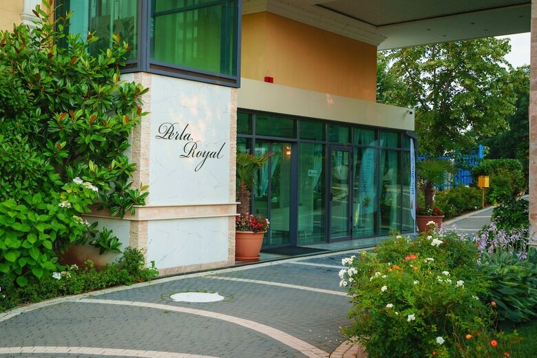 Perla Royal Hotel