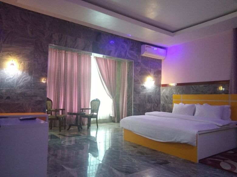 Hotel Heavenly Royal Apartments