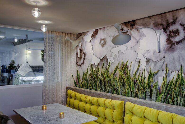 Tr�pica Beach Hotel