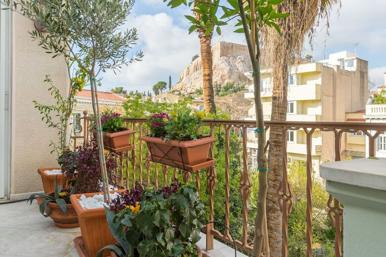 Apartamentos Sunny Luxurious 2br 2ba Apt In Athens